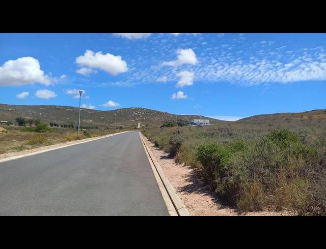 LAND FOR SALE IN SANDY POINT